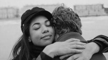 吃瓜情侣亲嘴视频大全集